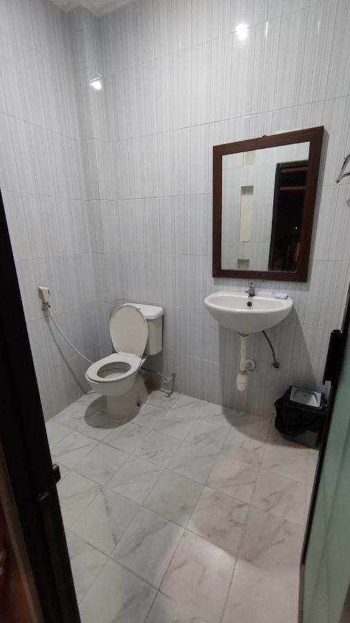 Mirabell Hotel&Convention Hall Malang Esterno foto